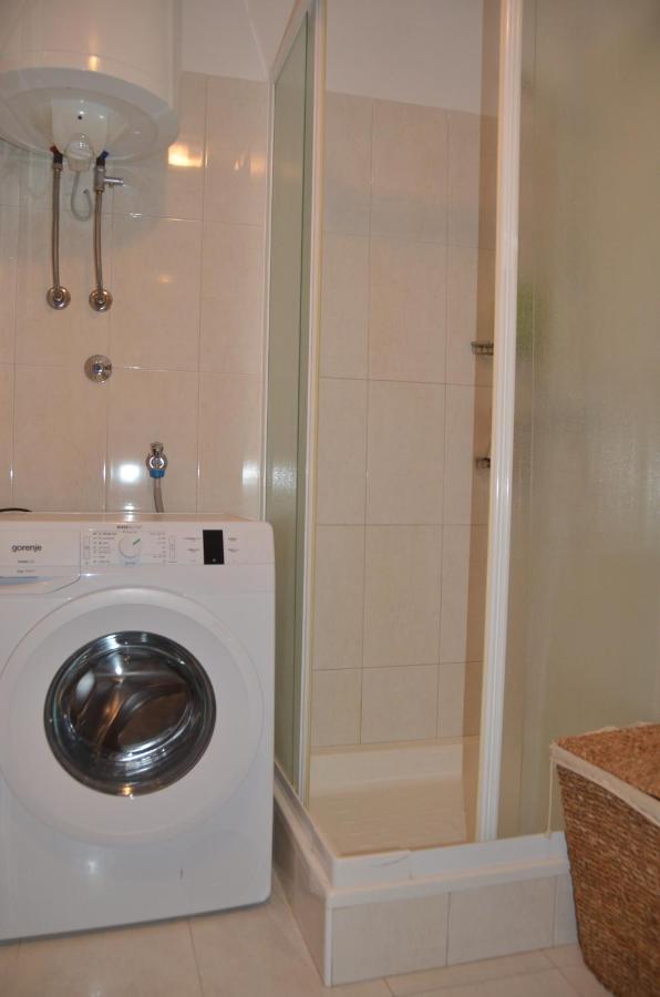 Apartman Ananda Bol - 2 Bedrooms, 7 Beds Exterior photo